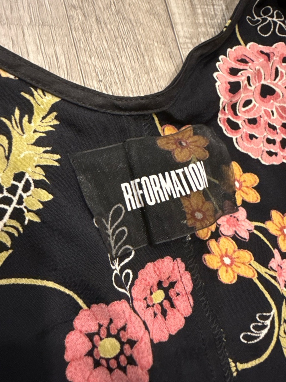 Reformation Floral Tie-Front Crop Top in Black - 0 - Picture 6 of 7